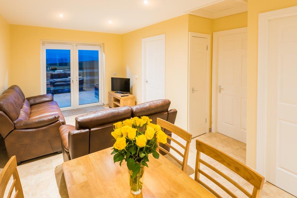 Elagh Cottages Londonderry Eksteriør billede